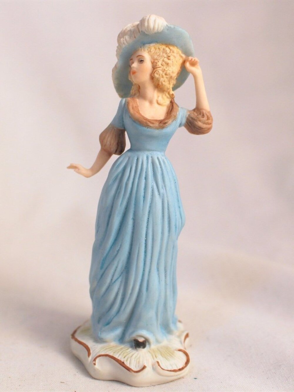 Vintage Figurine Wedgwood Boxing